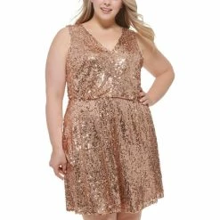Brand new π₯° Vince Camuto Plus Size Sequined Sleeveless V-Neck π Dress Rog β 8 Brand new π₯° Vince Camuto Plus Size Sequined Sleeveless V-Neck π Dress Rog β -Vince Camuto Sales Store unnamed file 938